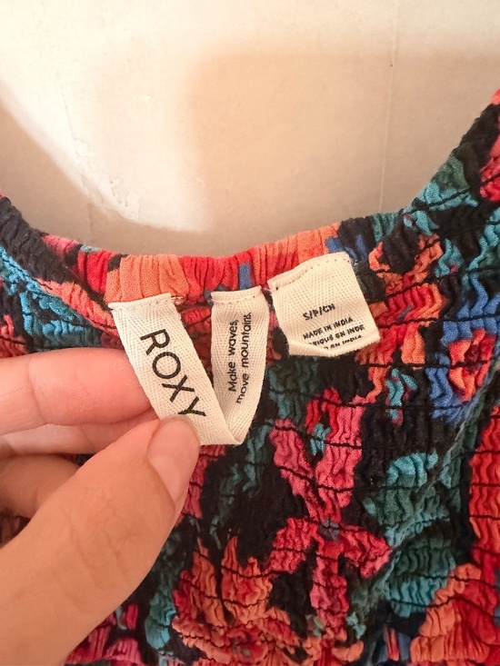 Roxy Hot Tropics Floral Smocked Cut-Out Tiered Maxi Dress Tropical Boho S - Picture 8 of 9